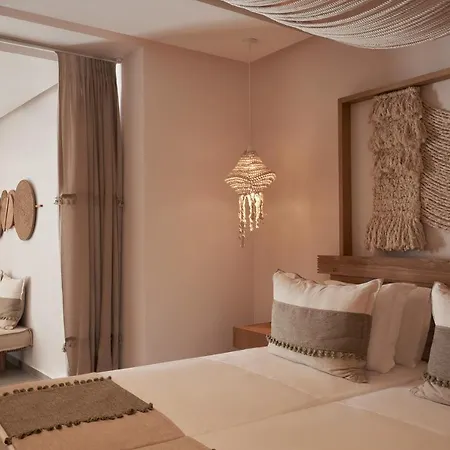 Armony Milos * Paliochori