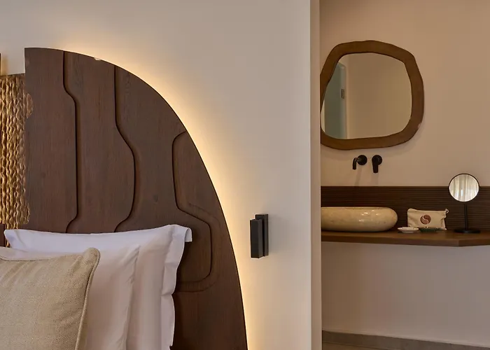 Armony Milos Paliochori